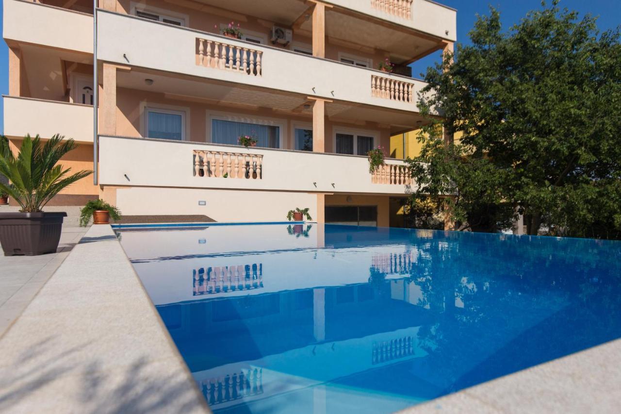 Apartments With Pool Ivana Krk Krk Town Exterior photo