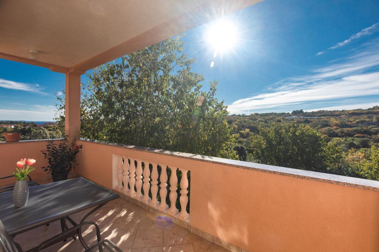 Apartments With Pool Ivana Krk Krk Town Exterior photo