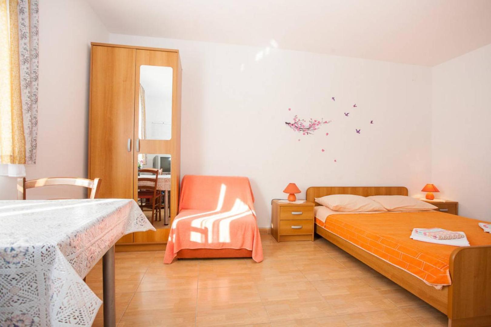 Apartments With Pool Ivana Krk Krk Town Exterior photo